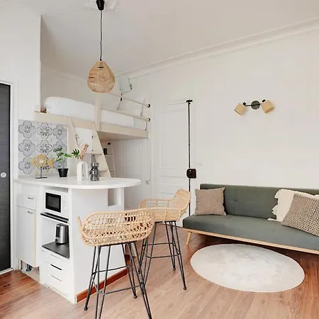 Apartment Charming Flat With Terrace In Batignolles -